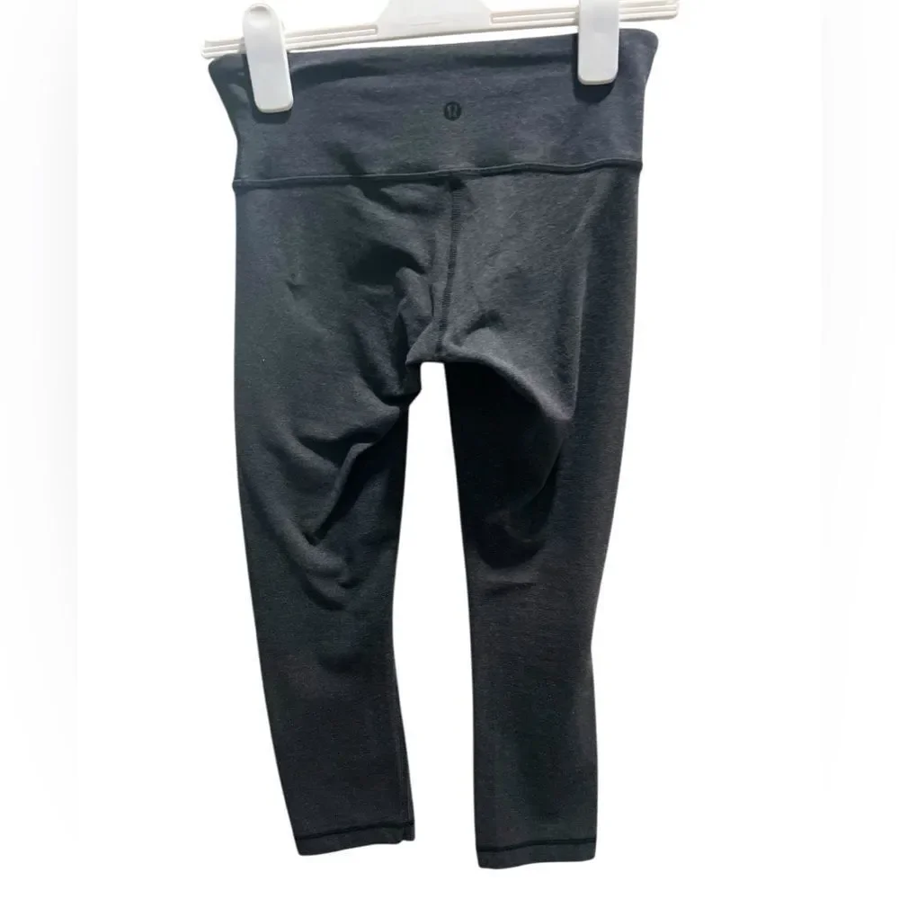 Lululemon Wunder Under Luon Crop Leggings Gray | Size